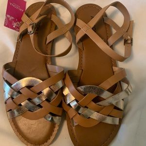 Silver and tan sandals 👡